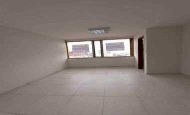 OFICINA EN ARRIENDO EN EL CENTRO/MANIZALES