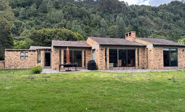 VENDO CASA EN CANDIL DE LORETO, CAJICÁ