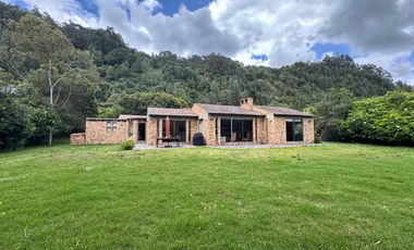 VENDO CASA EN CANDIL DE LORETO, CAJICÁ