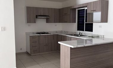 CASA RENTA EN AREZZO RESIDENCIAL