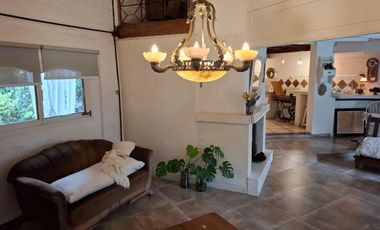 Hermosa casa en San Vicente con parque y pileta