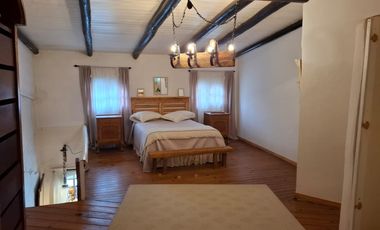 Hermosa casa en San Vicente con parque y pileta