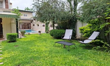 Hermosa casa en San Vicente con parque y pileta
