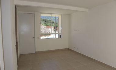 ARRIENDA CASA EN CONJUNTO CERRADO