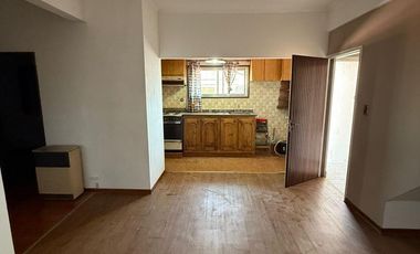 venta en block 3 propiedades 3 ambientes