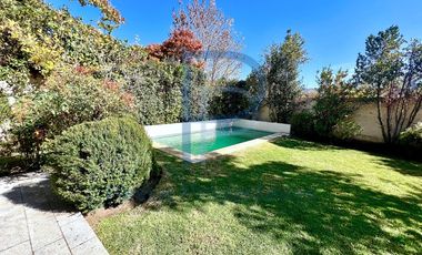 CASA MEDITERRÁNEA EN CONDOMINIO SEGURIDAD 24/7