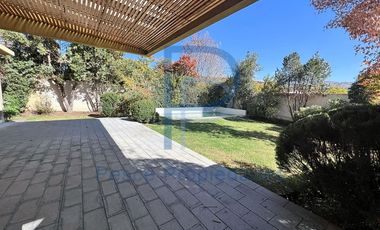 CASA MEDITERRÁNEA EN CONDOMINIO SEGURIDAD 24/7