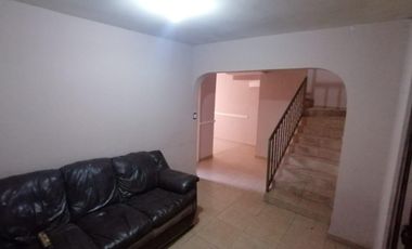 CASA EN VENTA EN COL. LAS PUENTES 5 SECTOR EN SAN NICOLAS DE LOS GARZA