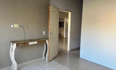 Casa en venta - 3 Dormitorios 2 Baños - Cochera - Mar del Tuyú