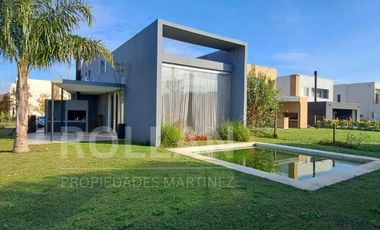 Casa en Alquiler Puertos del Lago Barrio Araucaria Escobar