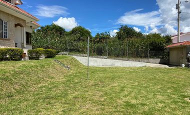 CASA EN VENTA CON AREA VERDE,CHALLUABAMBA, APANGORAS