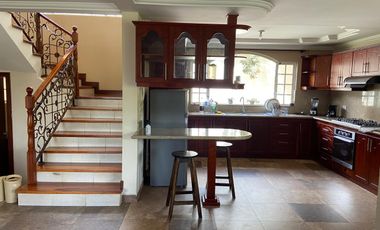 CASA EN VENTA CON AREA VERDE,CHALLUABAMBA, APANGORAS