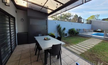 Casa en venta 4 amb en Ituzaingo norte