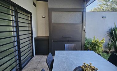 Casa en venta 4 amb en Ituzaingo norte