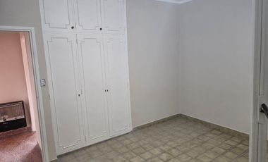 Casa en venta - 2 Dormitorios 1 Baño - Ezpeleta