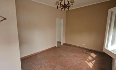 Casa en venta - 2 Dormitorios 1 Baño - Ezpeleta