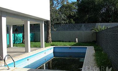 3 DORM | MARTIN CASTRO al 2300