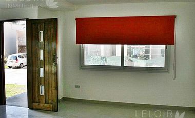 3 DORM | MARTIN CASTRO al 2300