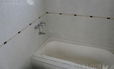 3 DORM | MARTIN CASTRO al 2300