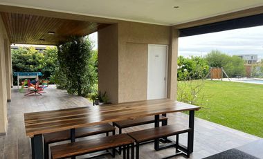 Venta Casa en San Sebastian Loma Verde Escobar