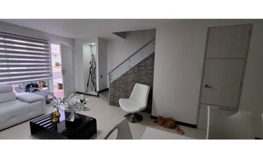 VENTA HERMOSA CASA SECTOR PUBLITO CAFETERO PEREIRA