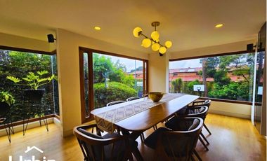 Venta de casa de 395 m² en Colina Campestre Reservada