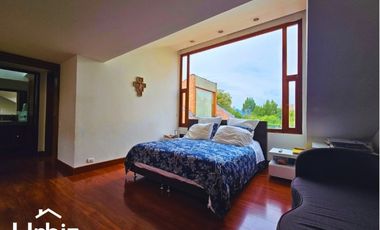 Venta de casa de 395 m² en Colina Campestre Reservada