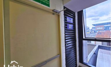 Arriendo Oficina de 38 m² sobre la Autopista Norte con Calle 106