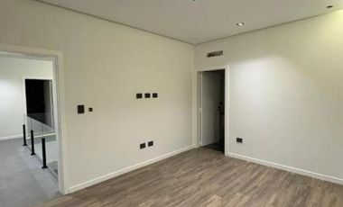 Casa en venta - 3 Dormitorios 4 Baños - Canning