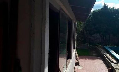 Casa en alquiler - 3 dormitorios 1 baño - 75mts2 - Tolosa, La Plata