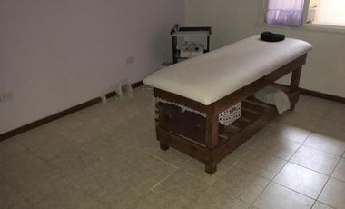 Casa en alquiler - 3 dormitorios 1 baño - 75mts2 - Tolosa, La Plata