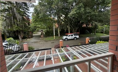 Venta casa en Medellín Poblado sector La Concha