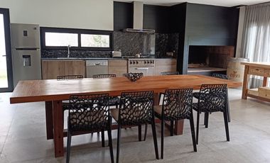 Casa - Rumenco