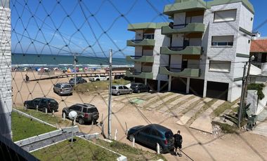 Departamento en venta - 1 Dormitorio 2 Baños - Villa Gesell