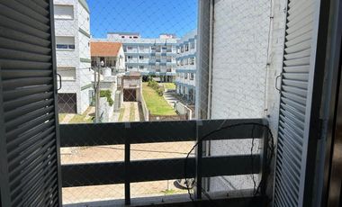Departamento en venta - 1 Dormitorio 2 Baños - Villa Gesell