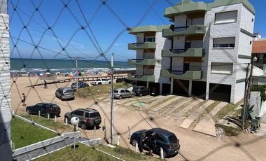 Departamento en venta - 1 Dormitorio 2 Baños - Villa Gesell