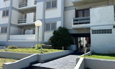 Departamento en venta - 1 Dormitorio 2 Baños - Villa Gesell