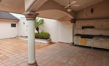 Casa en Renta  - Zona  Valle  Los Rios - San Pedro Garza Garcia, NL