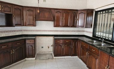 Casa en Renta  - Zona  Valle  Los Rios - San Pedro Garza Garcia, NL