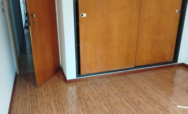 Triplex 4 Amb.  en Ramos Mejia  C/Ent. auto