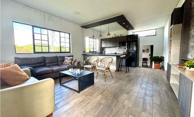 Vendo hermosa casa campestre en Guatapé