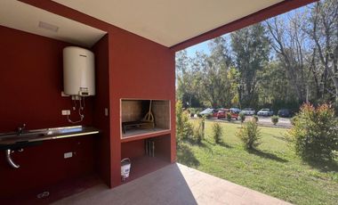 Casa en Altos de la Cañada