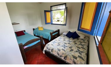 VENTA DE FINCA-HOTEL EN MONTENEGRO, QUINDO, COLOMBIA