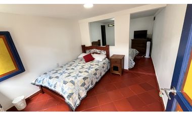 VENTA DE FINCA-HOTEL EN MONTENEGRO, QUINDO, COLOMBIA