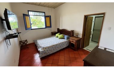VENTA DE FINCA-HOTEL EN MONTENEGRO, QUINDO, COLOMBIA