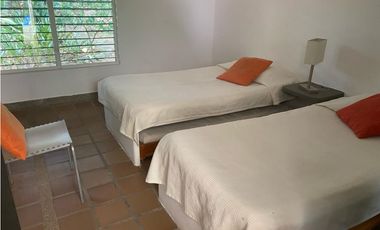 VENTA CASA CAMPESTRE  279m2 - 1620m2 TERRENO PEÑALIZA