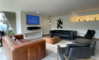 Casa Finca Envigado renta por noches  $ 3.500.000 meses $ 35.000.000