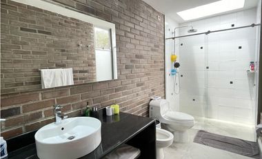Casa Finca Envigado renta por noches  $ 3.500.000 meses $ 35.000.000