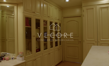 RESIDENCIA EN VENTA EN BUGAMBILIAS, ZAPOPAN