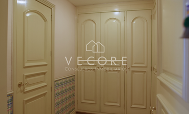 RESIDENCIA EN VENTA EN BUGAMBILIAS, ZAPOPAN